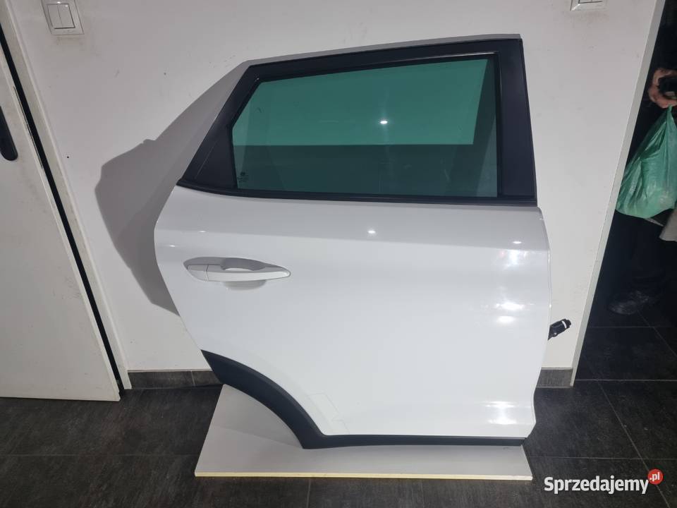 DRZWI PRAWY TYŁ PYW ORGINAŁ HYUNDAI TUCSON III łódzkie Skierniewice