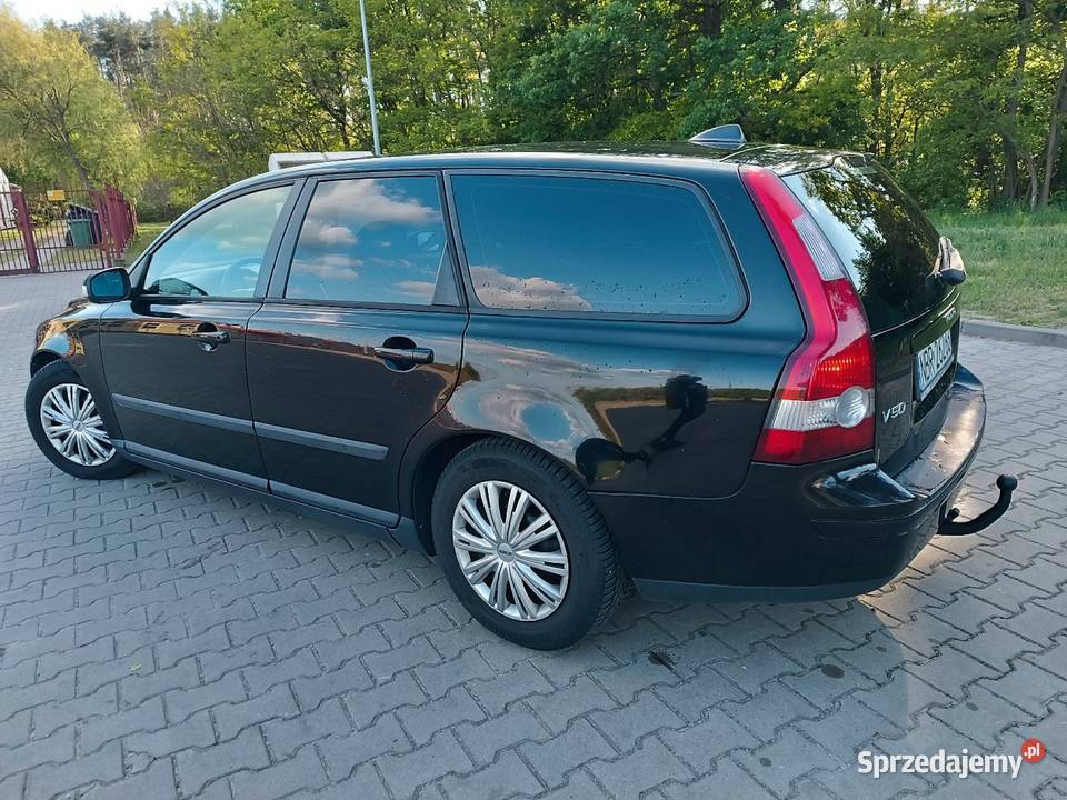 Volvo V50 16D Webasto Hak Tempomat podgrzewane fotele Goszczyn