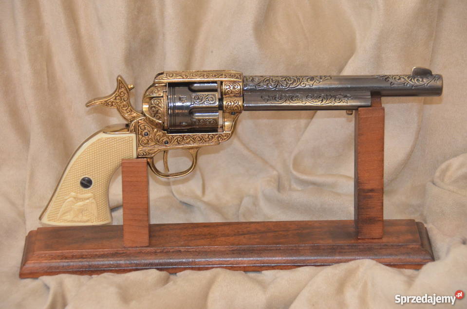 Replika broni rewolwer kawalerii Colt 1873r Środa Wielkopolska