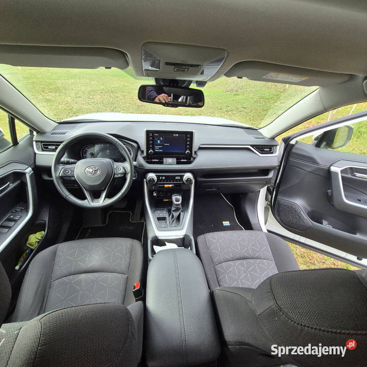 Toyota RAV4 25 Hybrid Comfort 218 2022 83 000 Wrocław