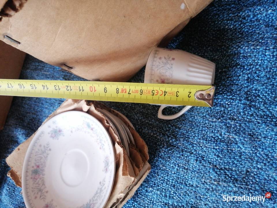 zestaw 12 filiżanek do kawy porcelanowych z Legnica