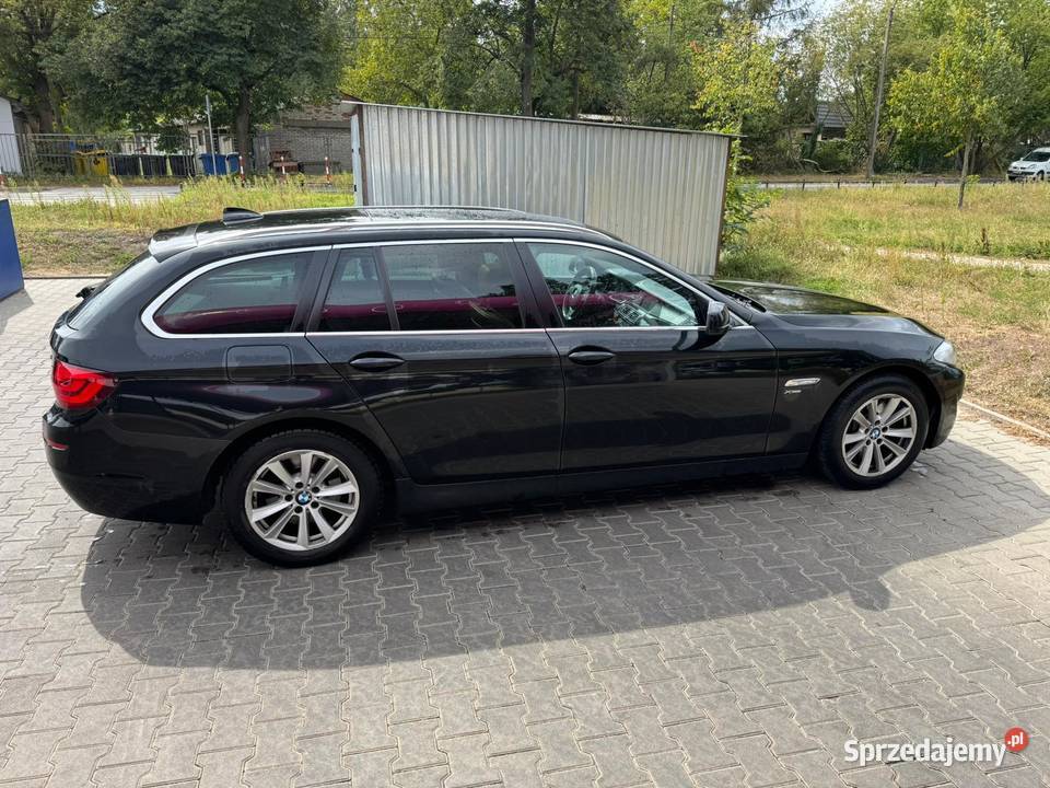 BMW Seria 5 528i xDrive 2012 Komfort moc i napęd 1997cm3