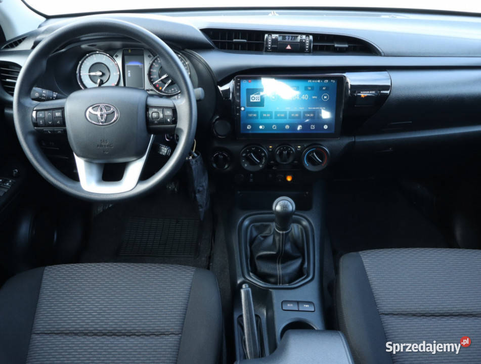 Toyota Hilux 24 D4D ESP Piaseczno