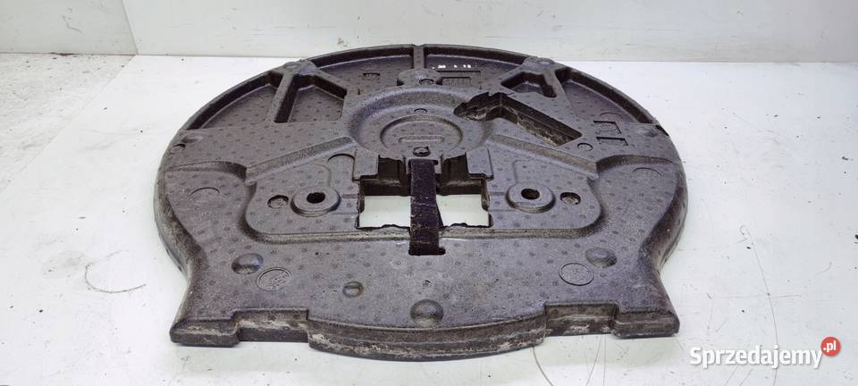 WKŁADKA KOŁA ZAPASOWEGO AUDI Q3 F3 83A012109F osobowe Przystajń sprzedam