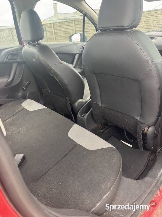 Sprzedam Citroen C3 2015 r 90 przebiegu