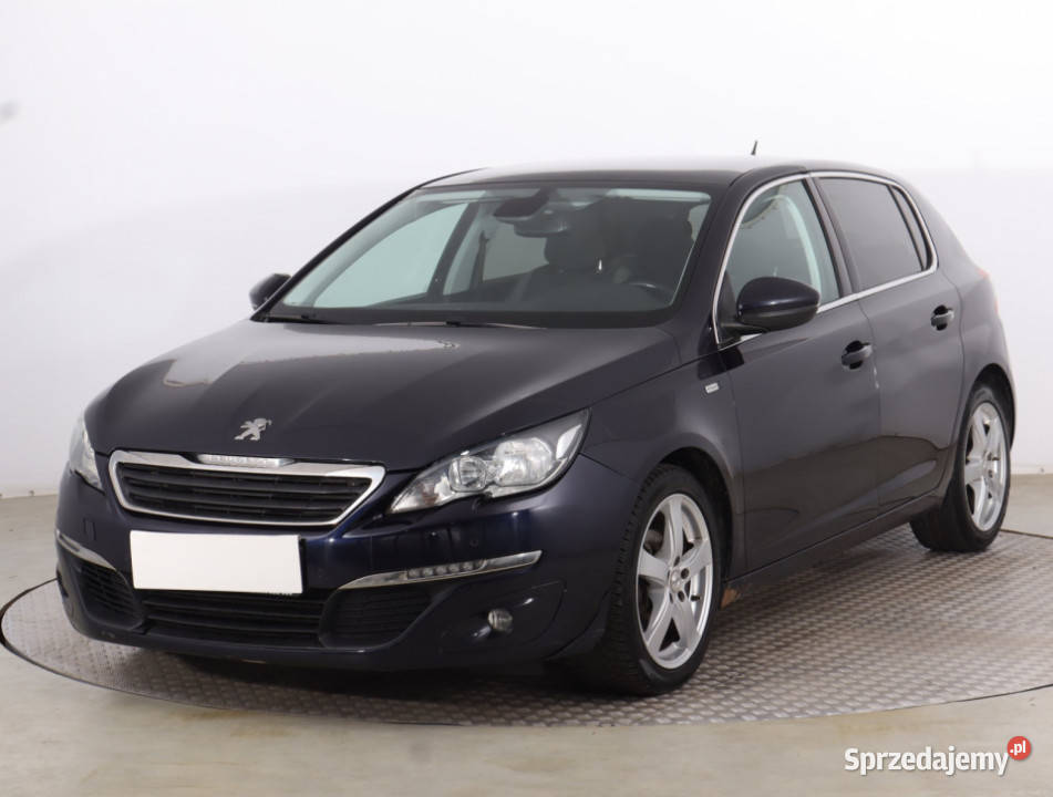 Peugeot 308 12 eTHP 96KM sprzedam