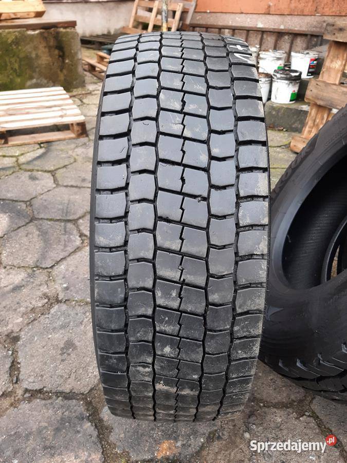 Opona używana ciężarowa 29560R225 DOUBLE STAR Zaścianki sprzedam