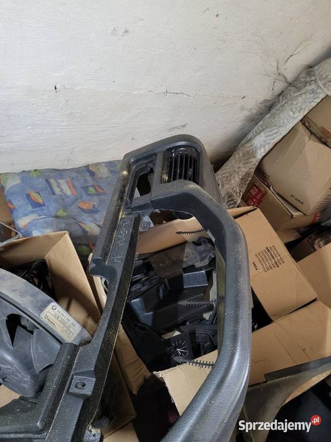 Deska rozdzielcza bmw e30 Kalisz