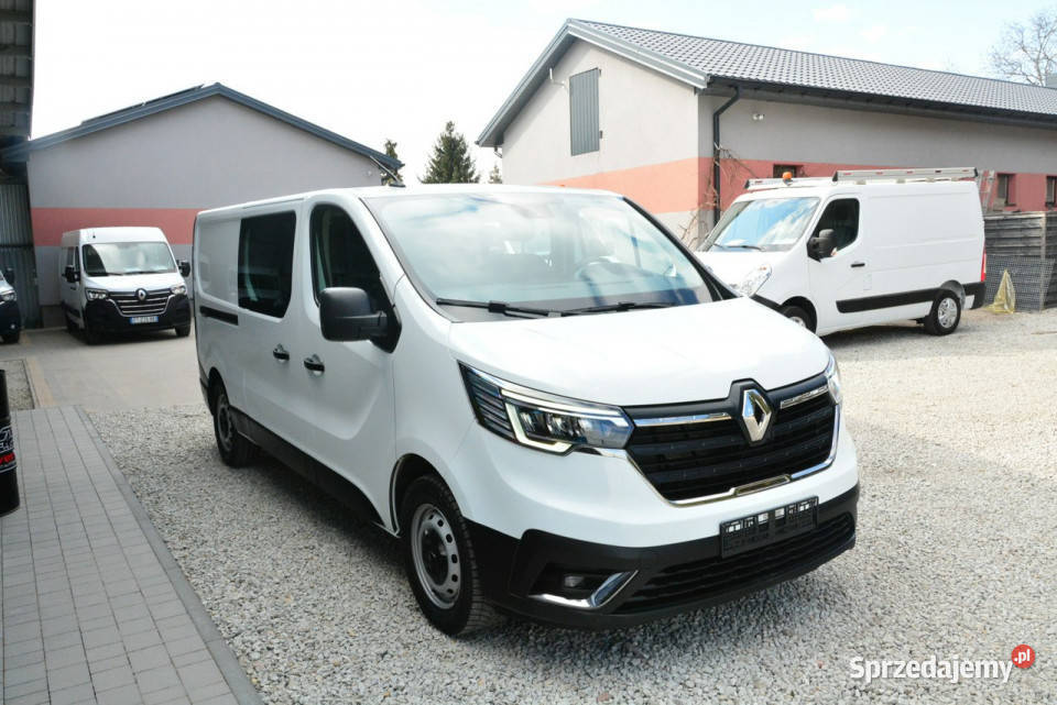 Renault Trafic long L2H1 brygadówka 7osobowy 20 sprzedam