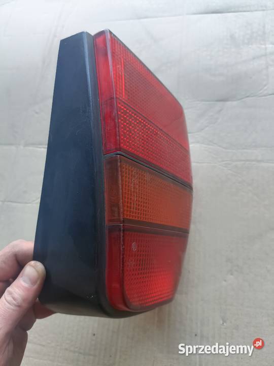 Lampa lewa tył VW polo 86c2f kombi Ruda Śląska