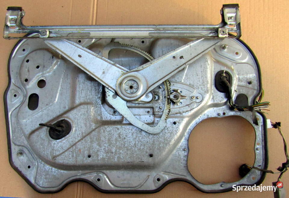 MECHANIZM SZYBY PRZEDNI PRAWY ELEK FORD FOCUS Mysłaków sprzedam