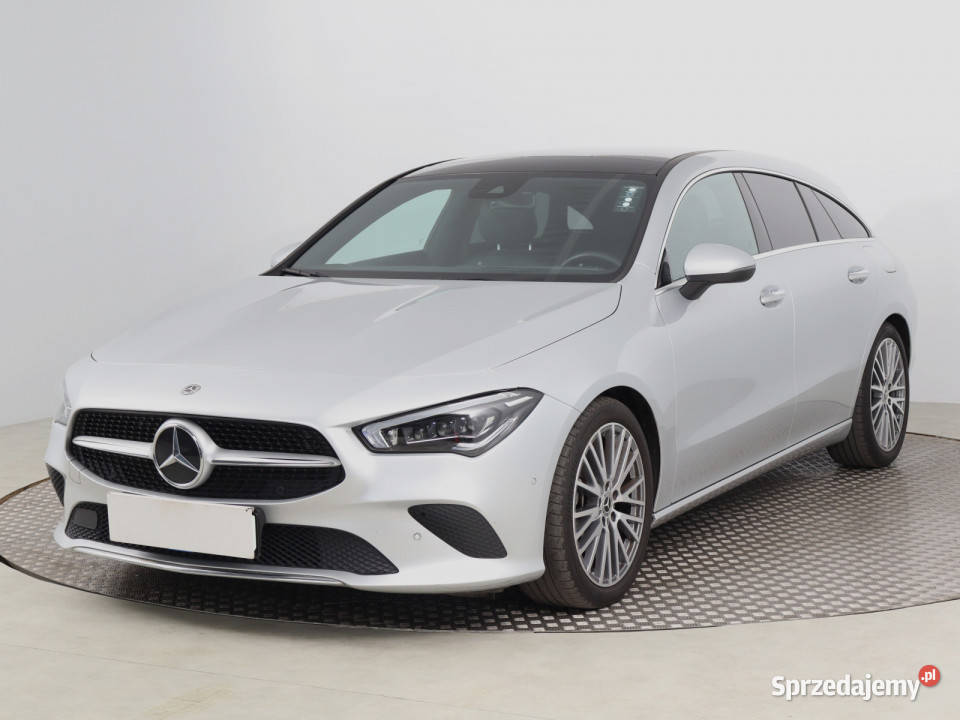Mercedes CLA 180 asystent pasa ruchu Bielany Wrocławskie