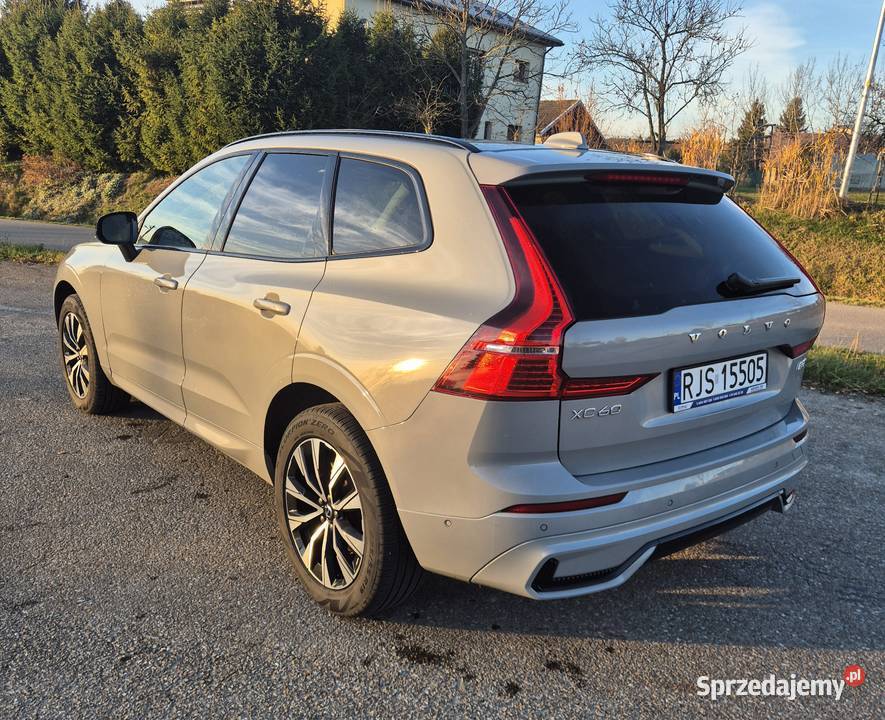 Volvo XC60 B5 B DARK PLUS 250 2024R MATRIX 4X4 Jasło