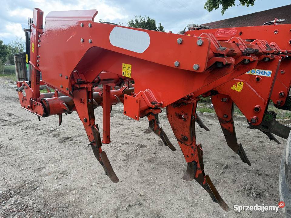 Pług dłutowy głębosz Maschio Attila 3007 Gaspardo Mikołajki Pomorskie