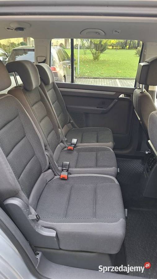Volkswagen Touran 20 Diesel 140 2015r bogate Touran
