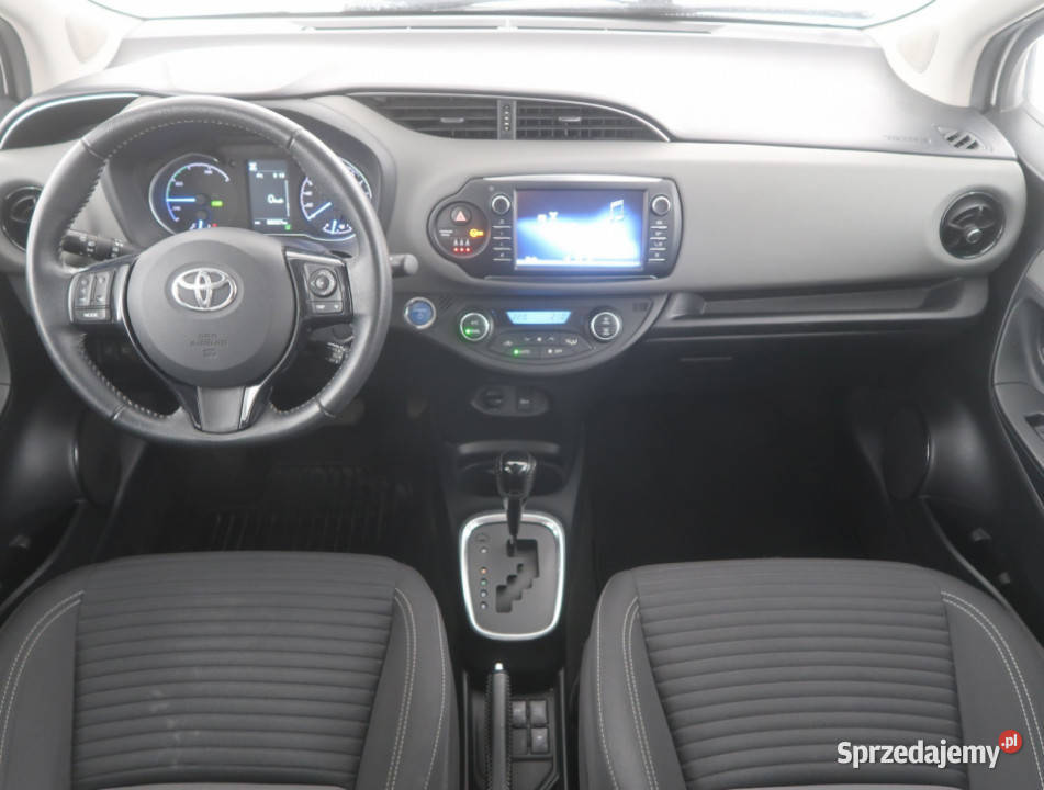 Toyota Yaris 15 Hybrid hybryda Toyota sprzedam