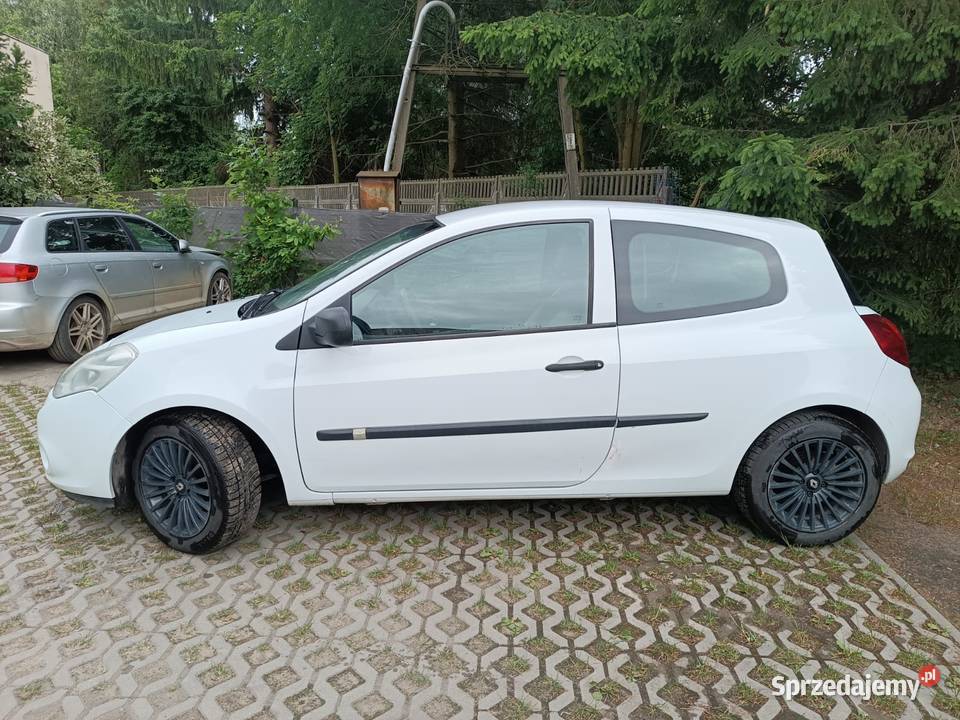 RENAULT CLIO III 12 16V CIĘŻAROWY VAT1 Łódź