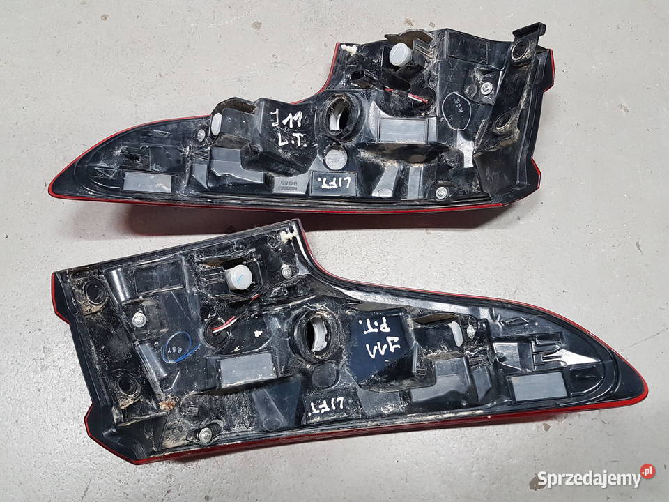 NISSAN QASHQAI J11 LIFT 2018 2019 LAMPA TYL LEWA Turek