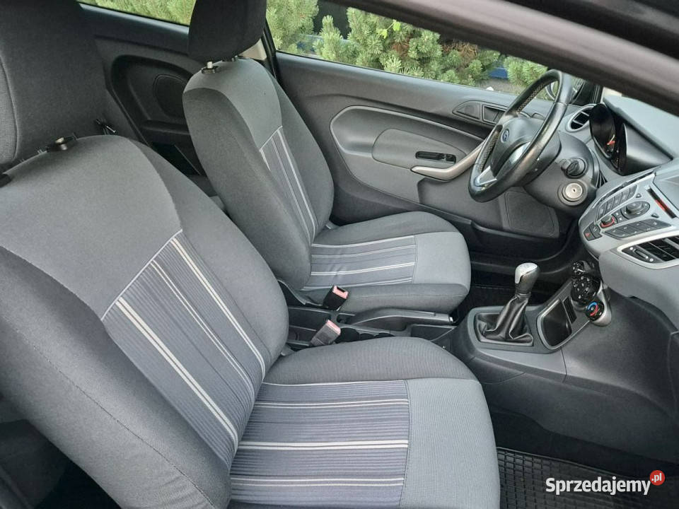 Ford Fiesta GWARANCJA 125 82 BENZYNA lakier metallic Warszawa