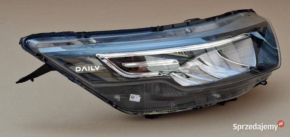 IVECO DAILY IV LIFT 19 REFLEKTOR PRAWY FULL LED lubuskie Kargowa