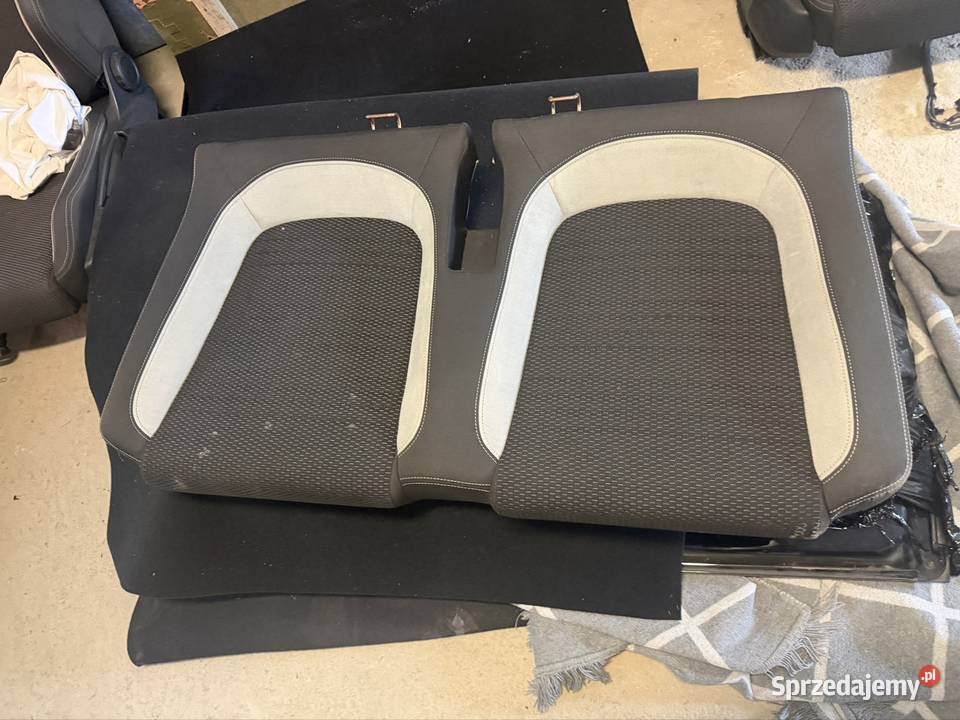 Tylna kanapa VW Scirocco R 2011 OEM Scirocco Pyskowice sprzedam