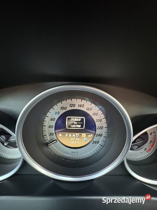 MercedesBenz C180 W204 bluetooth Lubomia