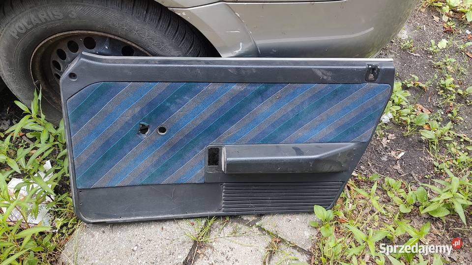 Lancia delta 1 tapicerki na drzwi Przód osobowe sprzedam
