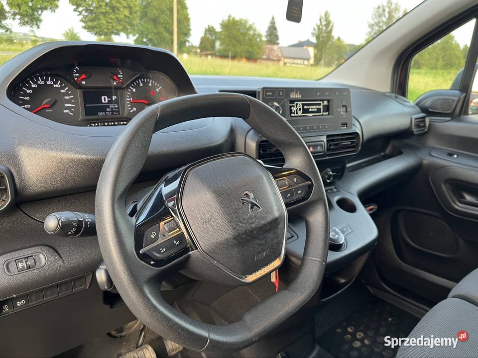 PEUGEOT PARTNER Automat 65 przebiegu asystent pasa ruchu