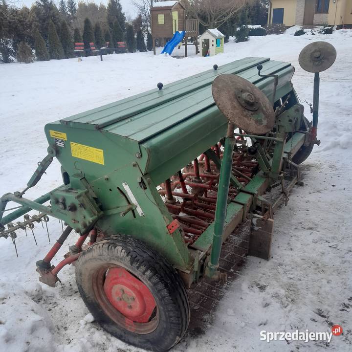 Siewnik Hassia 3 metry drobny wysiew olejowa Glinnik sprzedam