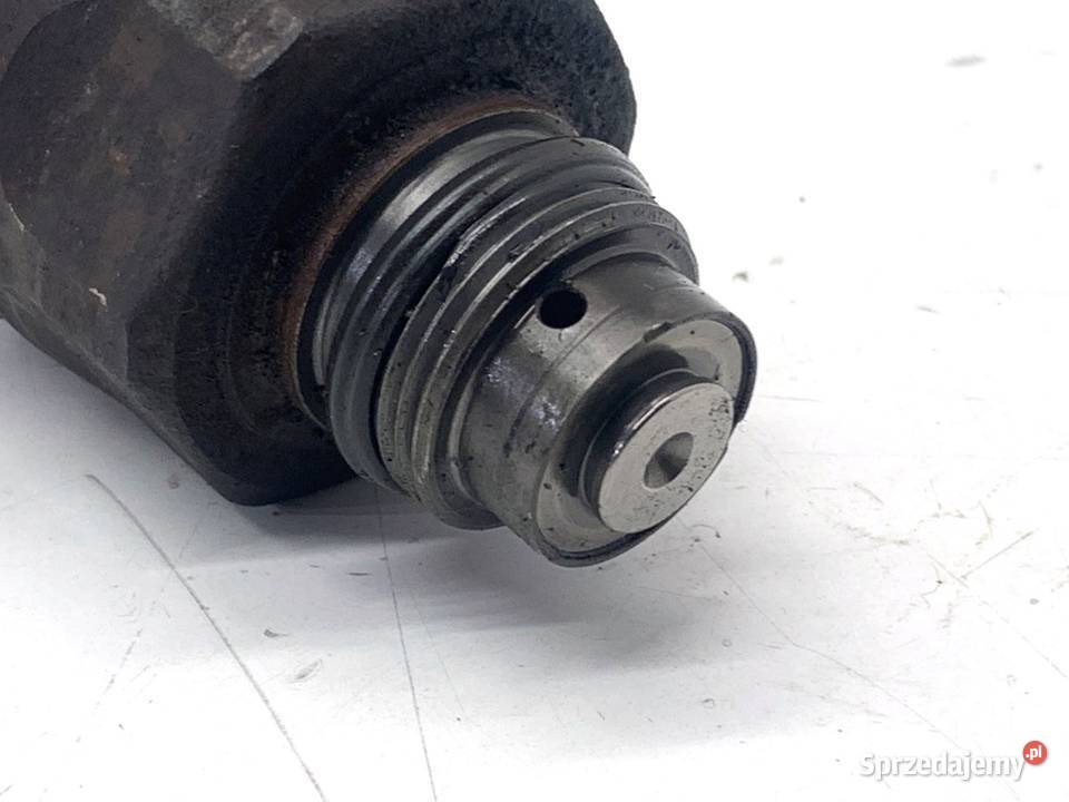 REGULATOR CIŚNIENIA PALIWA FORD MONDEO MK4 18 osobowe