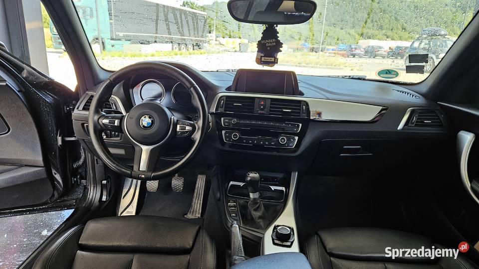 Oferuje BMW 118i 2018