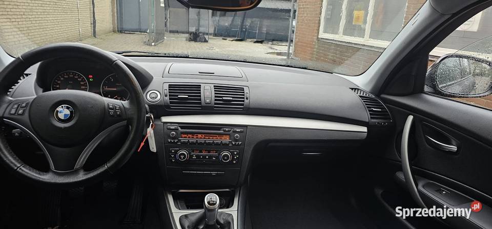 BMW E87 20 diesel ŁADNE Zadbane Rok produkcji 2010 Seria 1 Częstochowa