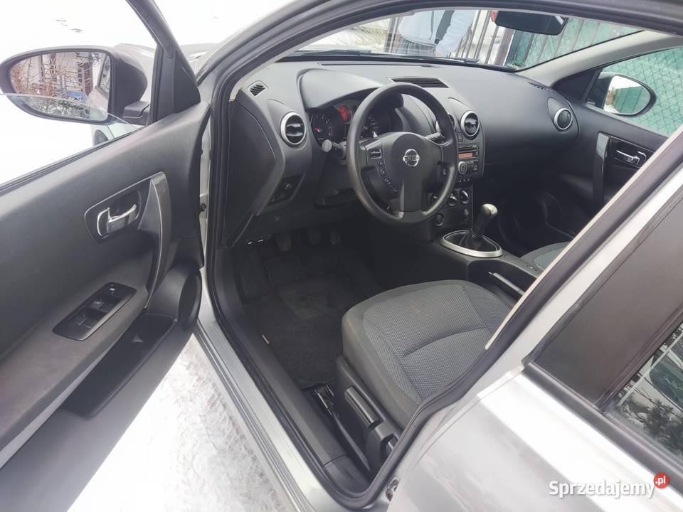 Nissan Qashqai 16 benzyna isofix Poznań sprzedam