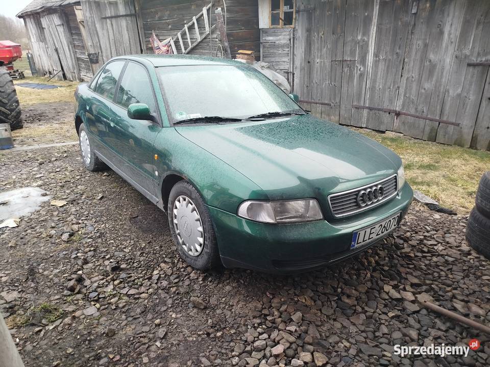 Audi a4 16 benzyna