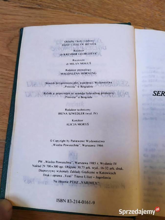 Mały słownik serbskochorwacko polski polsko ISBN 8321401619 Stalowa Wola sprzedam