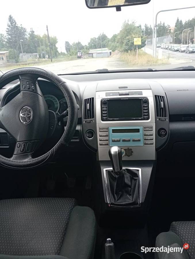 Toyota Corolla Verso 2 2 diesel