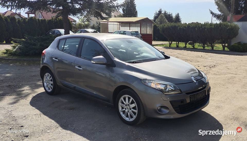 Renault Megane III 16 xenon nawigacja 1598cm3 Ciechanów sprzedam