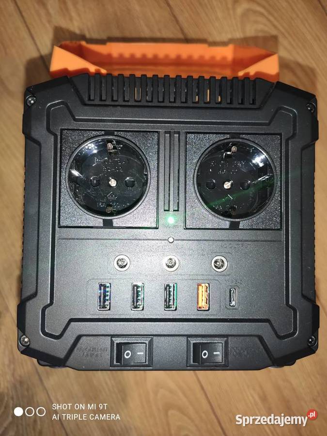 TravelBox 500 PRZENOŚNY POWER BANK ENERGII