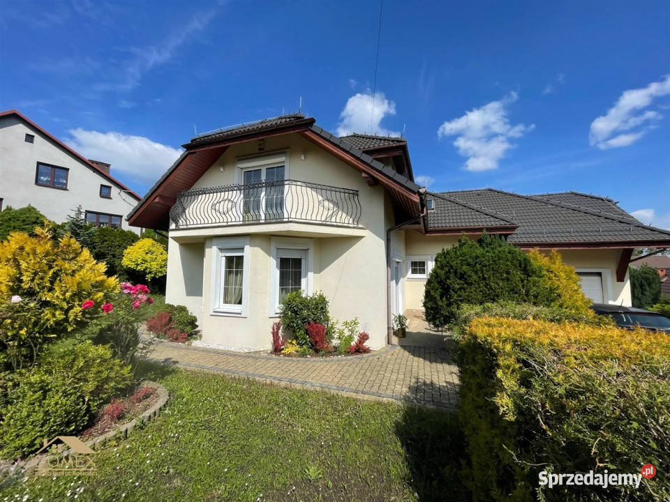 sprzedaży domu wolnostojącego 250m2 Skoczów