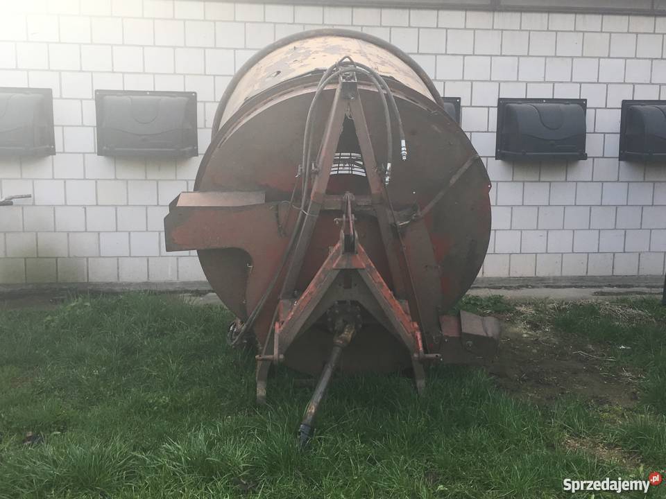 Tomahawkścielarka do słomy Pozostałe sprzedam