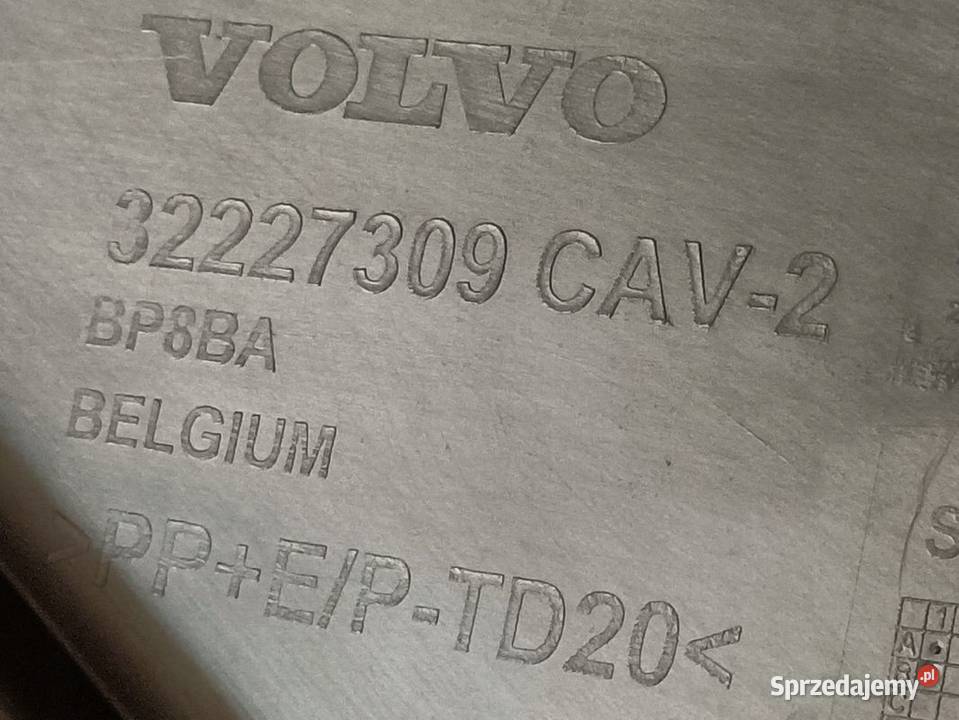 VOLVO XC40 II PŁYTA OSŁONA POD ZDERZAK PRZÓD Pleszew sprzedam