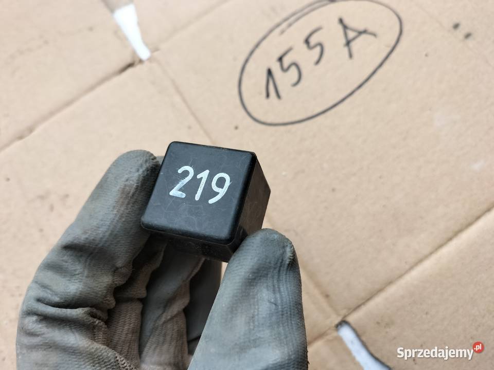 PRZEKAŹNIK 219 443951253AA Kamień-Kolonia