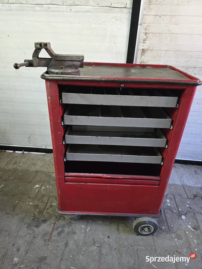 Szafka narzędziowa z imadłem Radoszewnica sprzedam
