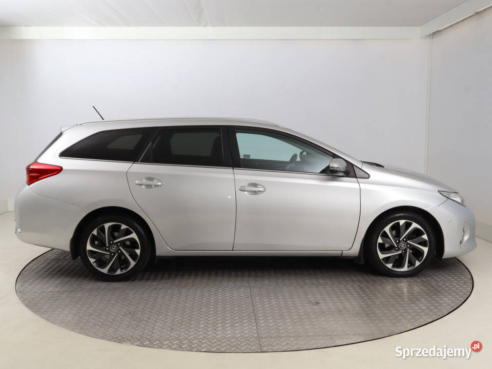 Toyota Auris 14 D4D 1364cm3 sprzedam