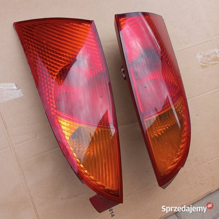 Lampa tył prawa lewa FORD FOCUS MK1 9804r ładne Rok produkcji 2004 Złotoryja