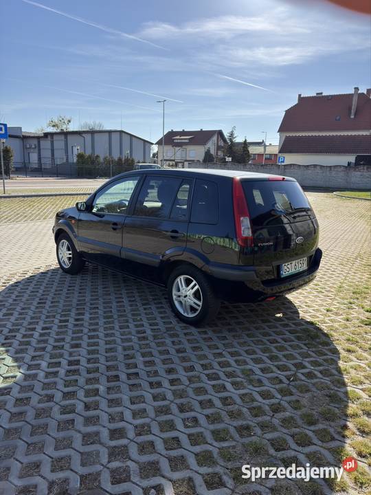 Ford Fusion benzyna klima 145 przebiegu przyciemniane szyby