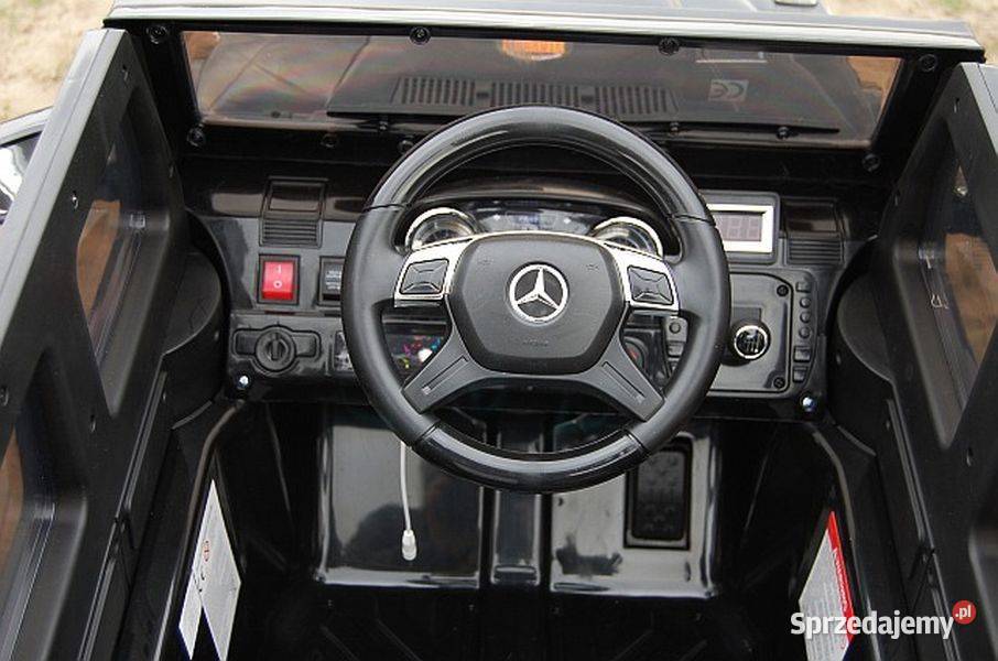 MERCEDES G63 AMG DWA SILNIKI OTWIERA DRZWI MOCNY