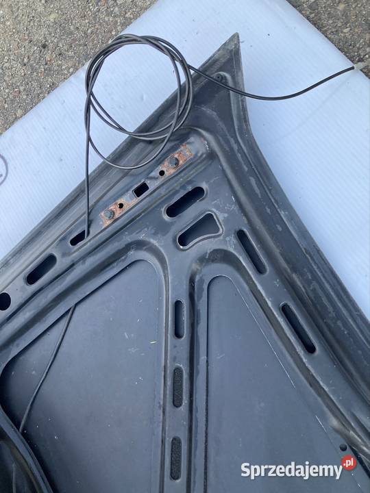 Mercedes w201 tylna klapa