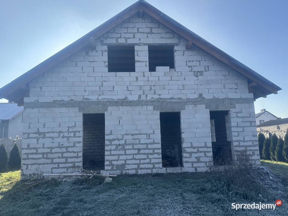 Dom z dwoma osobnymi lokalami 100m2 Wróblów