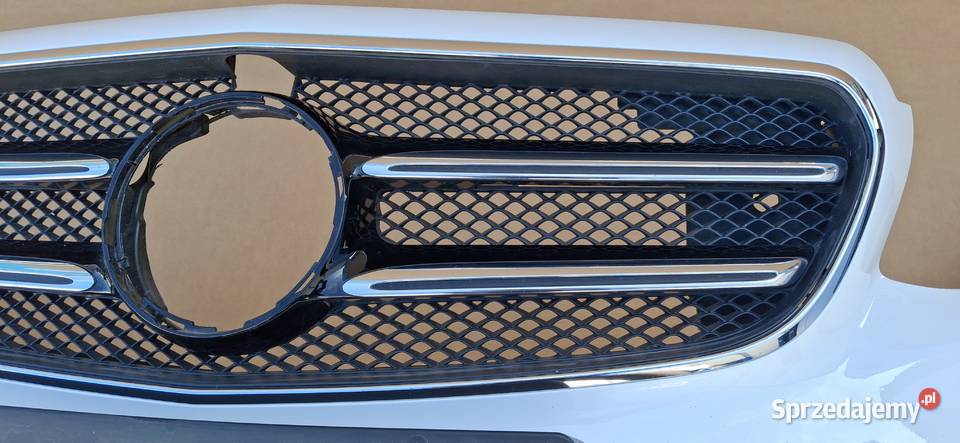 MERCEDES EKLASA W213 AMG ZDERZAK PRZÓD PRZEDNI Bieleń